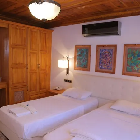 Otel Bc 4*