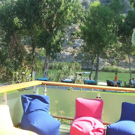 Ξενοδοχείο Bc 4*